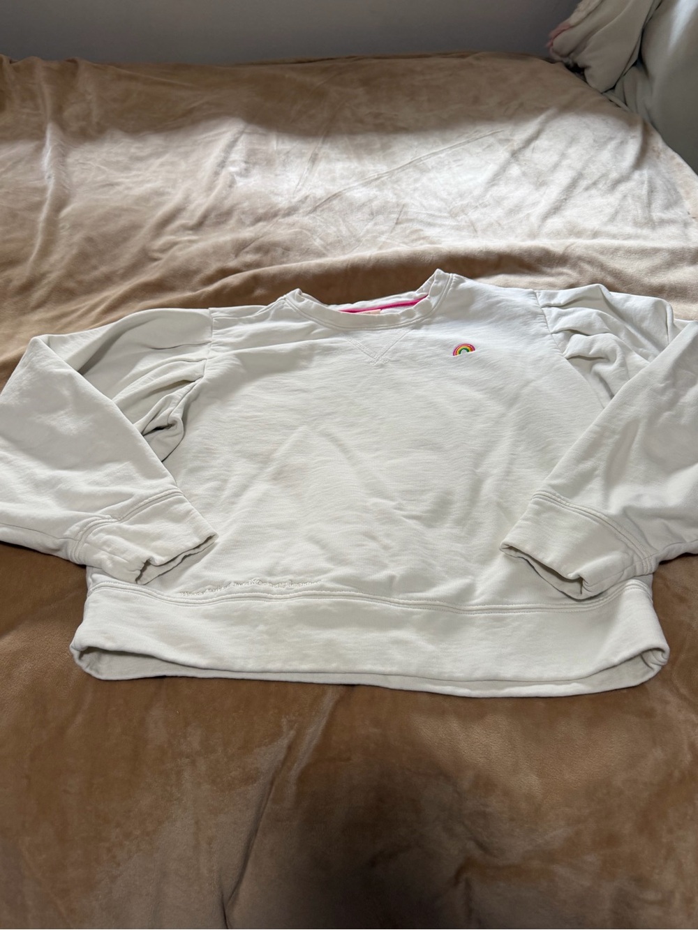 Terez White Puff Sleeve Sweatshirt with Rainbow Accent Women’s Small